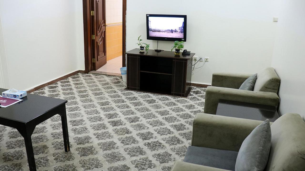 Al Farhan Hotel Suites Riyadh Ngoại thất bức ảnh