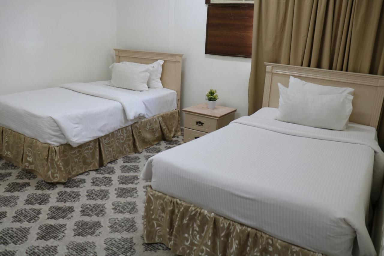 Al Farhan Hotel Suites Riyadh Ngoại thất bức ảnh