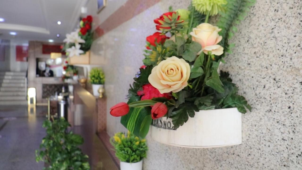 Al Farhan Hotel Suites Riyadh Ngoại thất bức ảnh