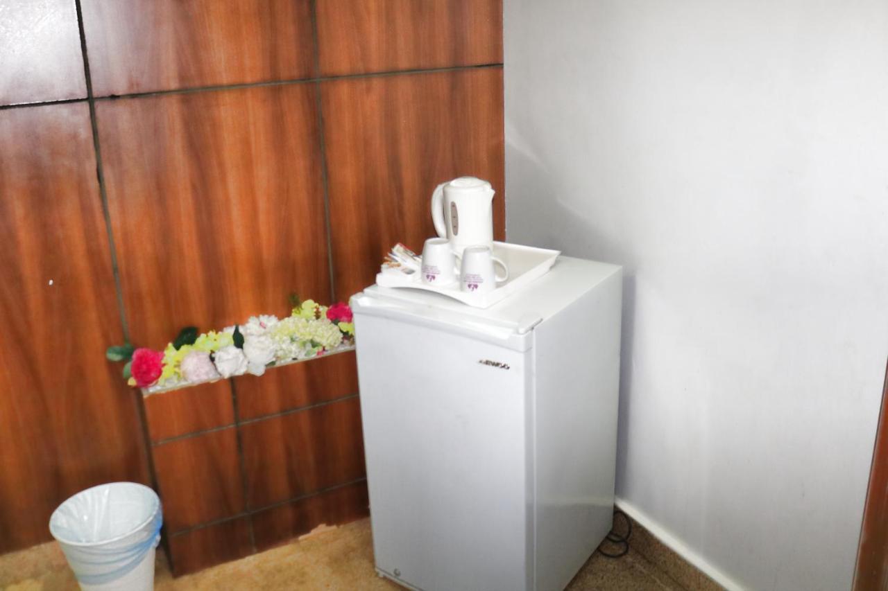 Al Farhan Hotel Suites Riyadh Ngoại thất bức ảnh
