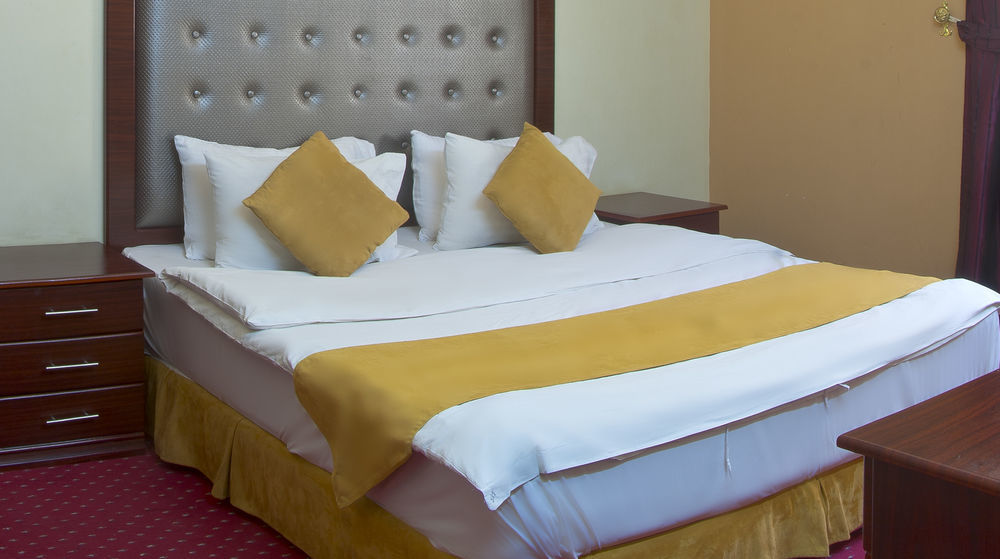 Al Farhan Hotel Suites Riyadh Ngoại thất bức ảnh